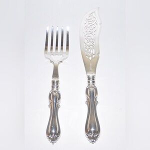 Antique English Martin Hall & Co. Silver Plated Fish Serving Set 1850